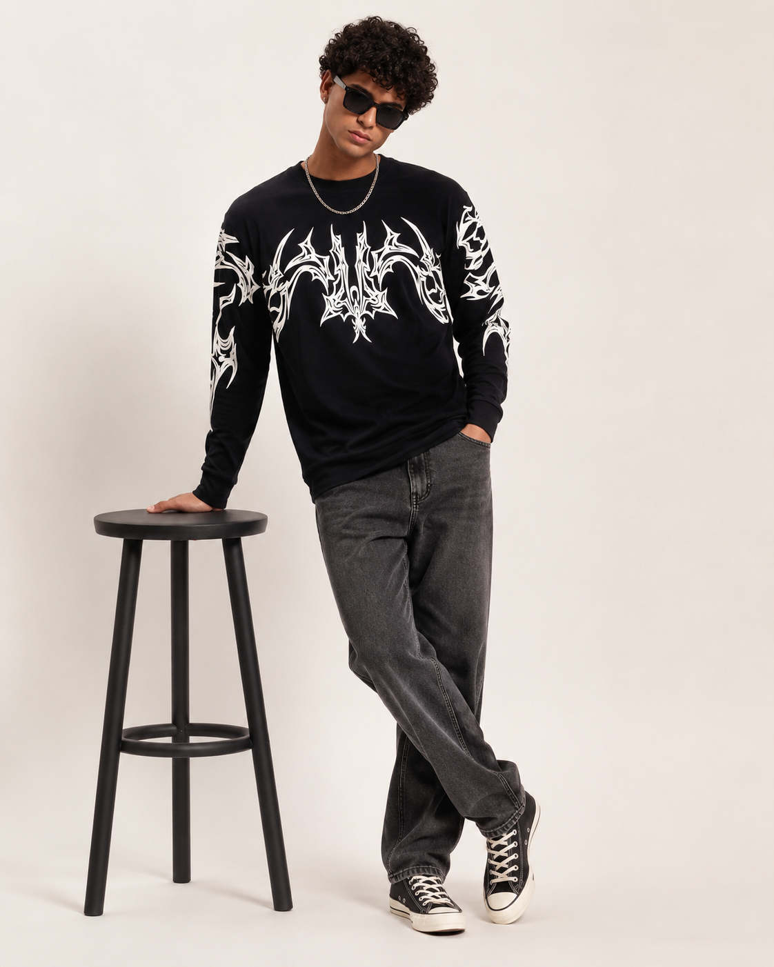Men’s Black Graphic Print  Sweatshirt