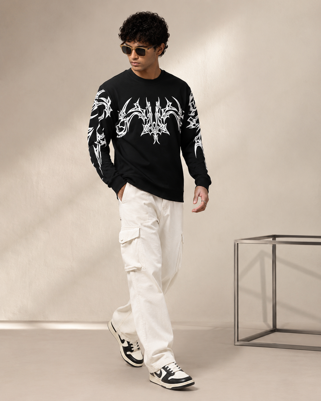 Men’s Black Graphic Print  Sweatshirt