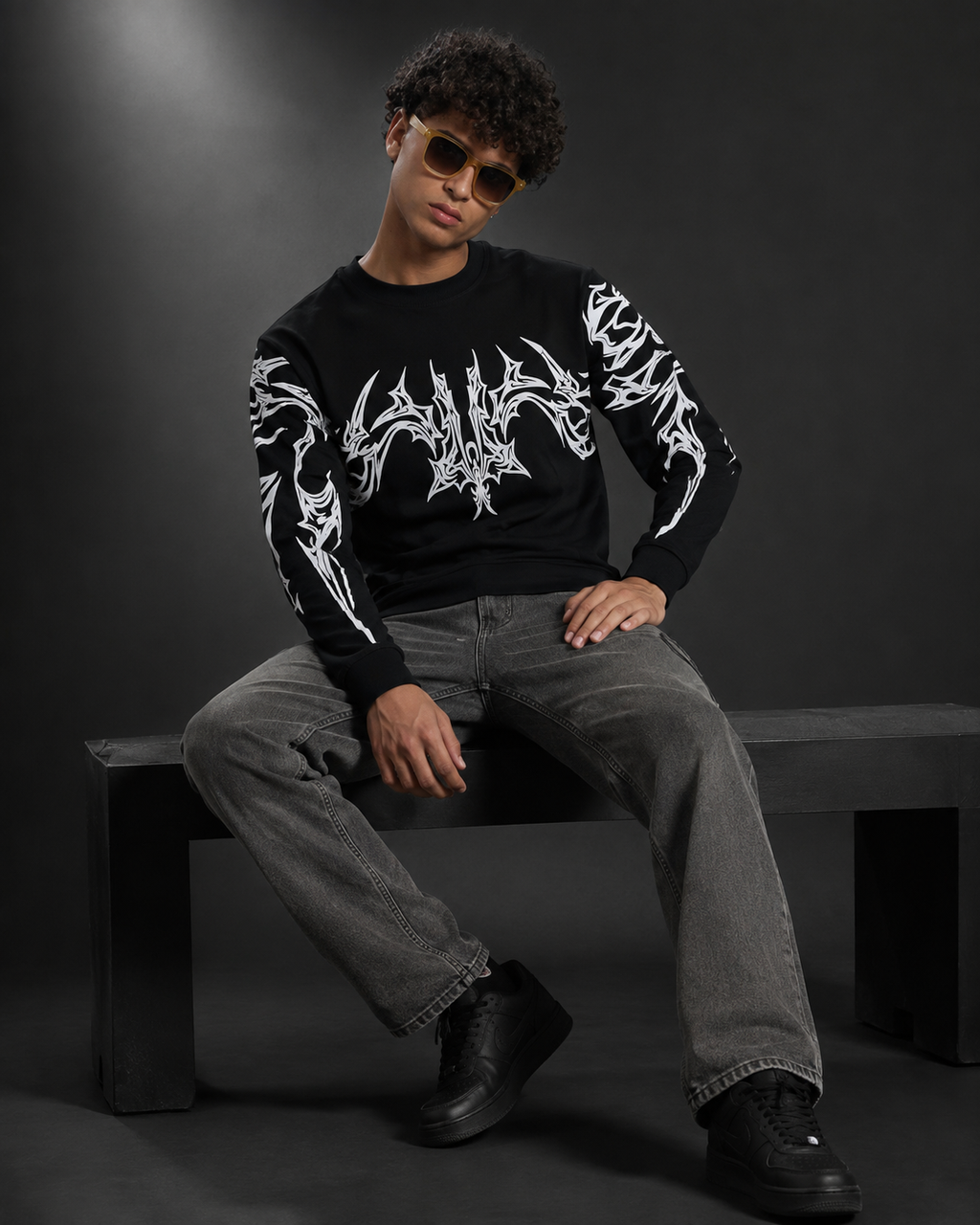 Men’s Black Graphic Print  Sweatshirt