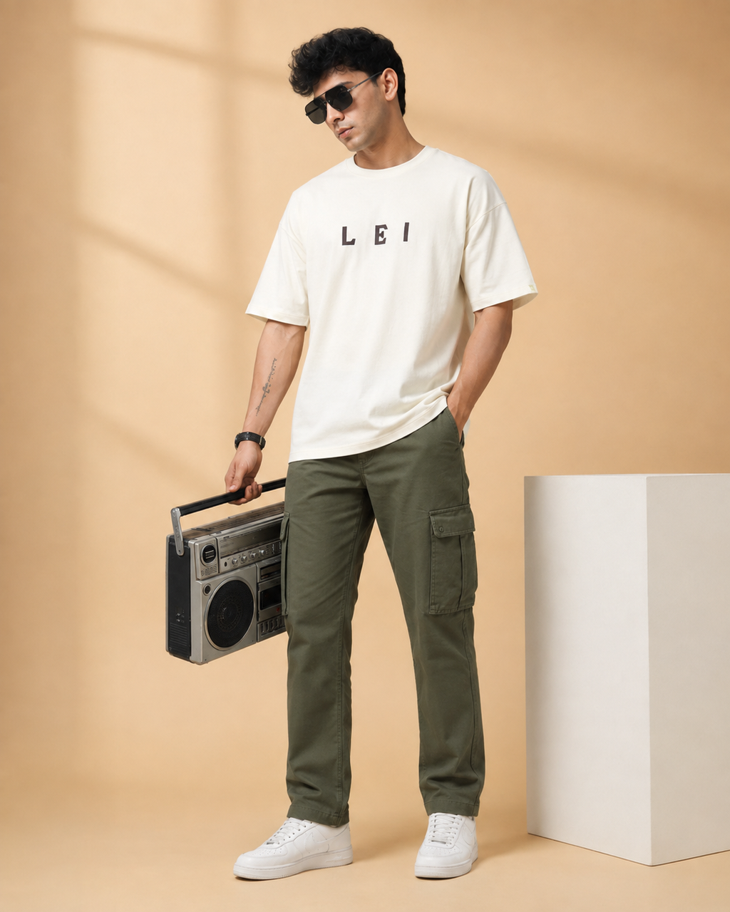Men’s Off-White Down Shoulder Typography Printed T-Shirt