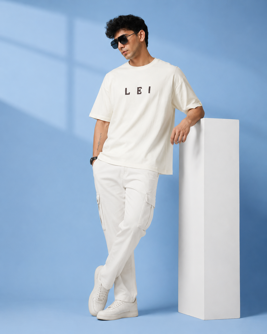 Men’s Off-White Down Shoulder Typography Printed T-Shirt